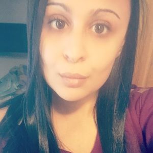 Meet your Posher, Casey